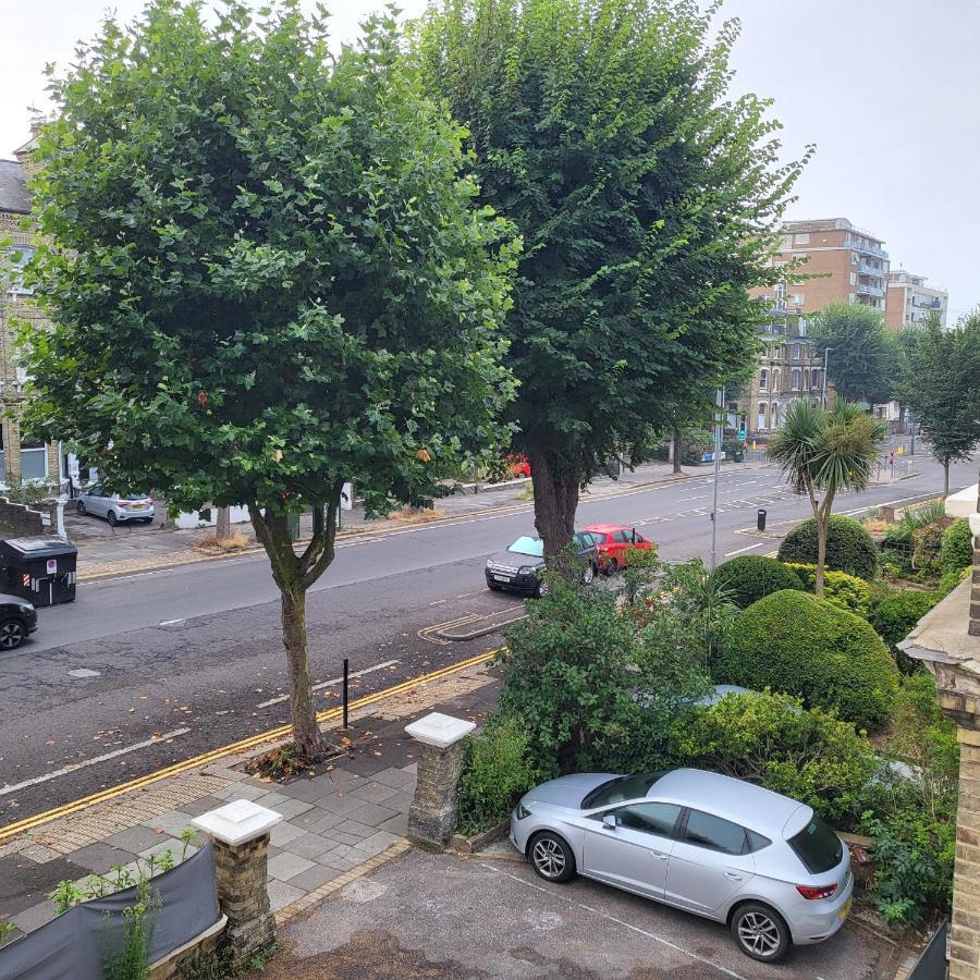 10 Large Elegant Studio - Prime Location - Comfortable - Private Brighton Exterior photo